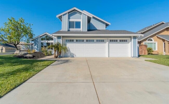 property at 2271 Biscay Ct