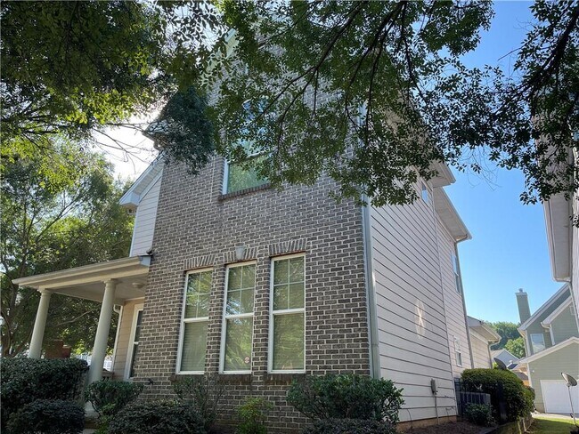 1916 Stanton Rd in East Point, GA - Building Photo - Building Photo