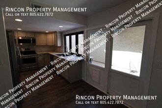 2452 Manzanita Dr in Oxnard, CA - Building Photo - Building Photo