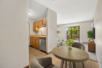 Harvest Granger Apartments in Billings, MT - Building Photo - Building Photo