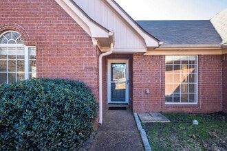 7775 Shadow Elm Ln in Arlington, TN - Building Photo - Building Photo