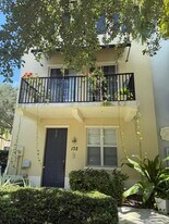 132 Greenwich Cir in Jupiter, FL - Building Photo