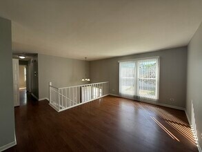 371 Payson Cir in Glendale Heights, IL - Building Photo - Building Photo