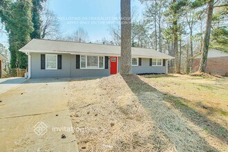 4172 Renfrew Ct SW in Atlanta, GA - Building Photo - Building Photo