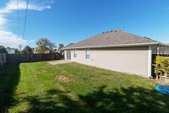 1602 Typhoon Dr in Columbia, MO - Building Photo - Building Photo