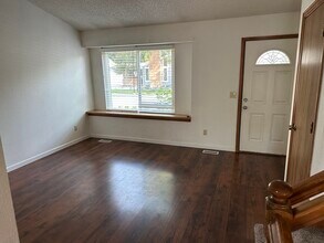 250 Cypress Ln in Broomfield, CO - Building Photo - Building Photo