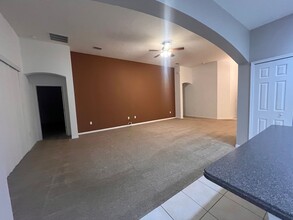 3809 Golden Knot Dr in Kissimmee, FL - Foto de edificio - Building Photo