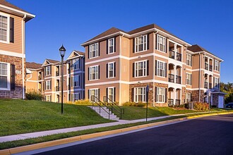 Jefferson Somerset Park in Leesburg, VA - Foto de edificio - Building Photo