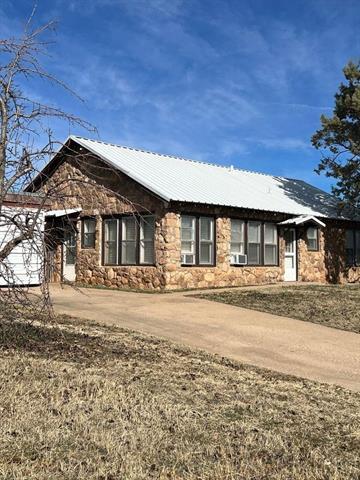 1310 Bell St in Sweetwater, TX - Building Photo - Building Photo