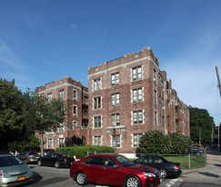 82-60 116th St Apartamentos