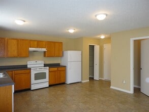 920 Belvedere Dr in Shelbyville, IN - Building Photo - Building Photo