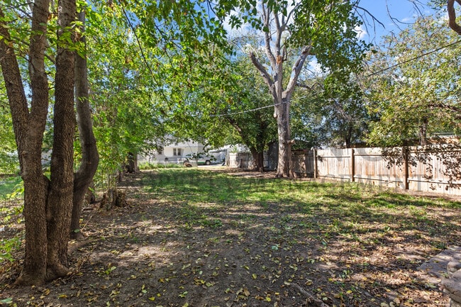 251 Millwood N in Wichita, KS - Building Photo - Building Photo