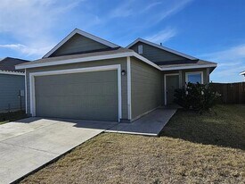 6505 Cannonade Dr in Forney, TX - Building Photo