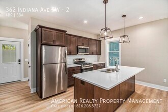362 Indiana Ave SW in Grand Rapids, MI - Building Photo - Building Photo