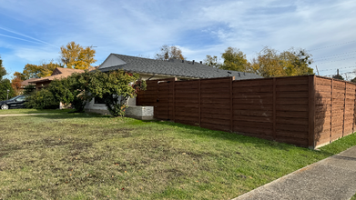 10704 Coogan Dr in Dallas, TX - Foto de edificio - Building Photo