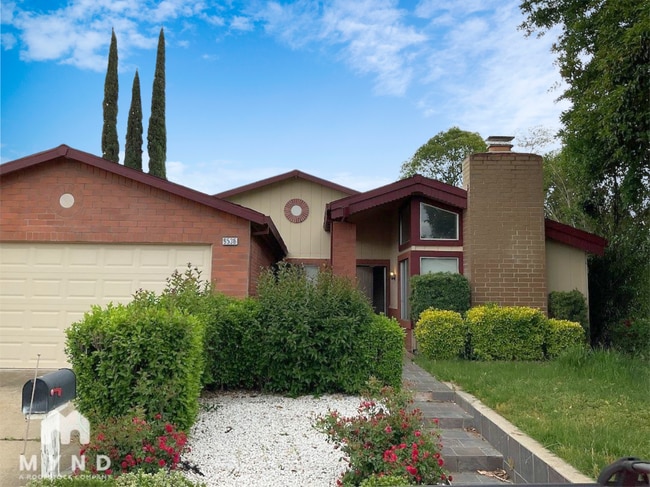 property at 9536 Mirandy Dr