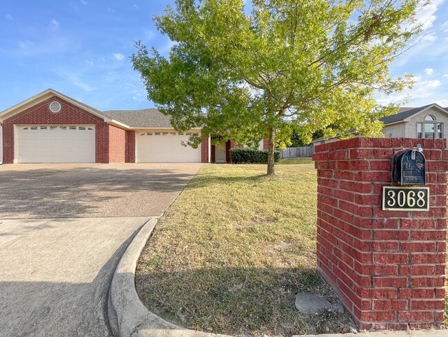 3068 Palomino Trl in Robinson, TX - Building Photo - Building Photo