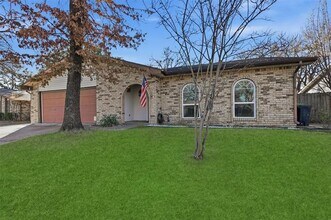 3736 Walnut Dr in Bedford, TX - Building Photo - Building Photo