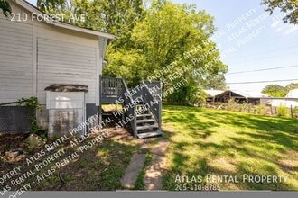 210 Forest Ave in Adamsville, AL - Building Photo - Building Photo