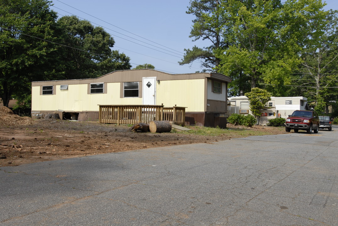 5229 Hamby Rd in Acworth, GA - Building Photo