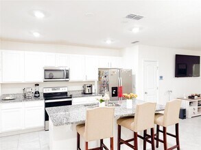 13269 Pontoon Rd in Oakland, FL - Building Photo - Building Photo