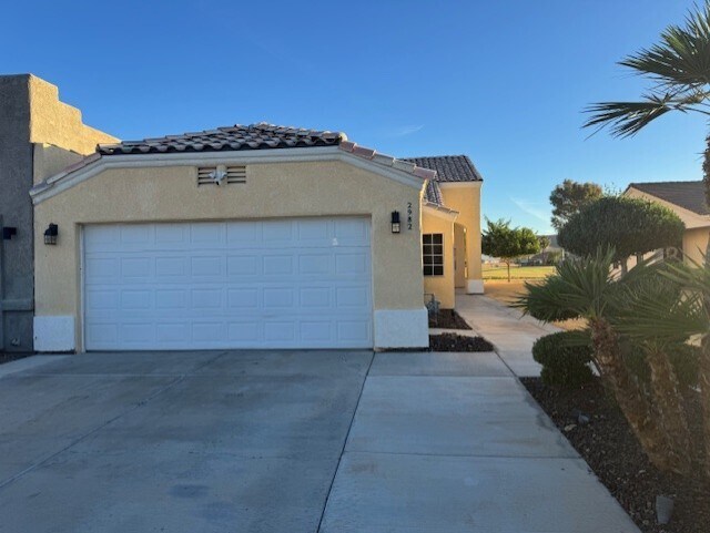 2982 Camino Del Rio in Bullhead City, AZ - Building Photo - Building Photo