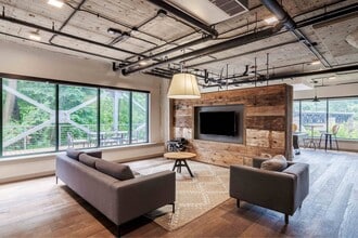 The Bixby in Haverhill, MA - Foto de edificio - Building Photo