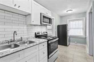 4545 Main St in Kansas City, MO - Building Photo - Building Photo