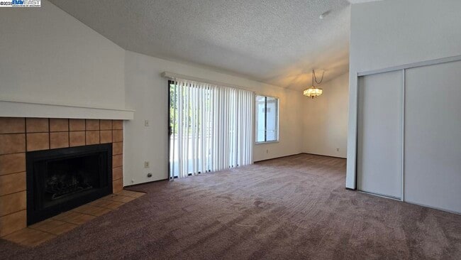6318 Joaquin Murieta Ave in Newark, CA - Building Photo - Building Photo