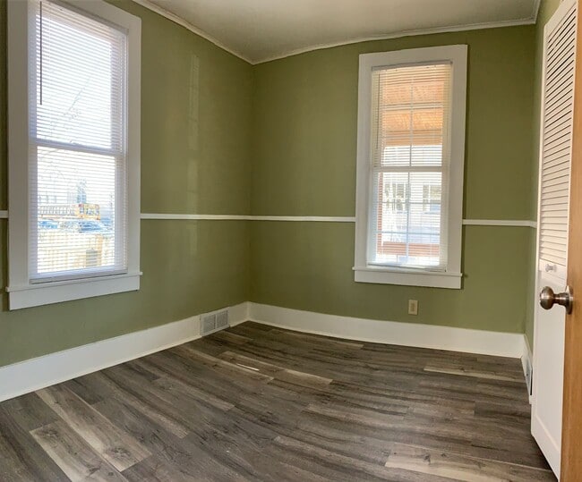 312 W California Ave in Urbana, IL - Building Photo - Building Photo