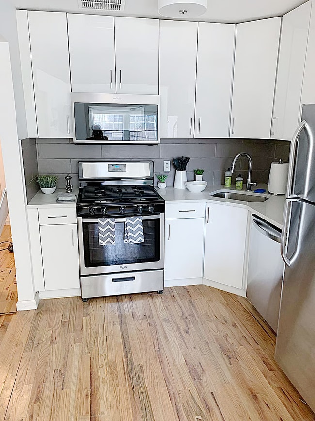 603 Knickerbocker Ave in Brooklyn, NY - Building Photo - Building Photo