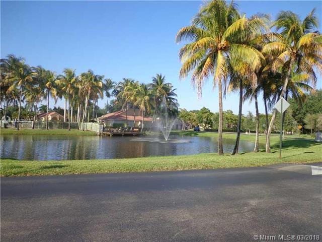 property at 911 Lyons Rd