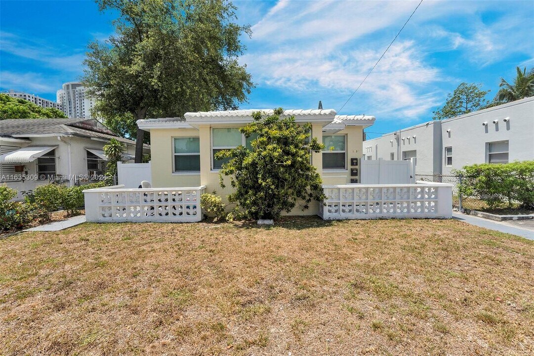 1838 Fillmore St-Unit -1 in Hollywood, FL - Building Photo