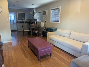 518 S Kern Ave in Los Angeles, CA - Building Photo - Building Photo