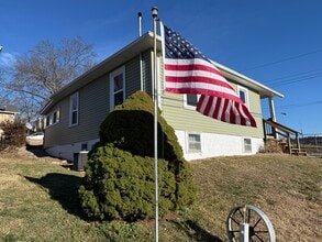 1116 Adams St in Jefferson City, MO - Building Photo - Building Photo