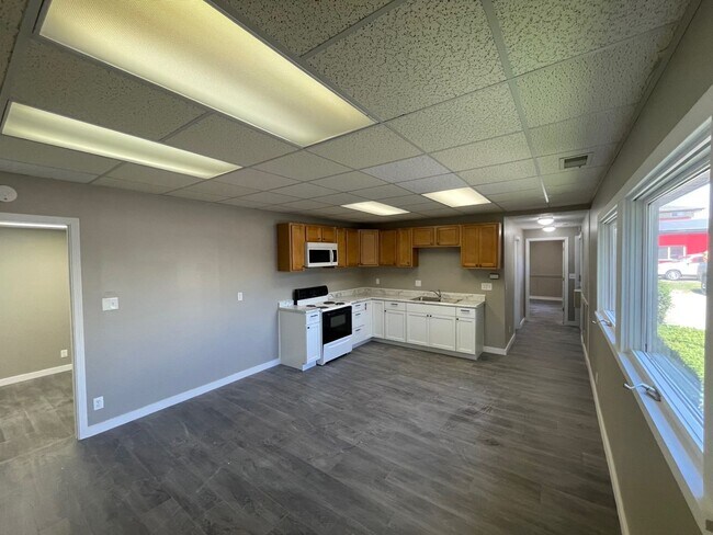 Highland Apartments in West Lafayette, IN - Building Photo - Interior Photo