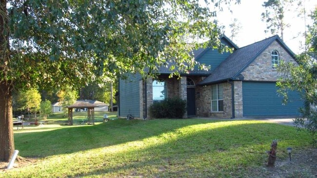property at 70 Lakeside Dr
