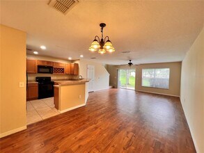 2476 Hassonite St in Kissimmee, FL - Building Photo - Building Photo