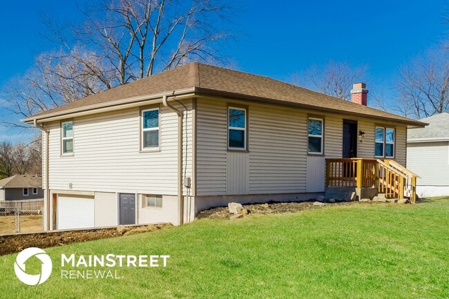 1914 Willow St in Higginsville, MO - Building Photo - Building Photo