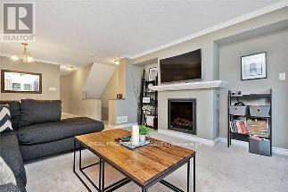 18 Argent Private in Ottawa, ON - Building Photo - Building Photo