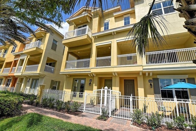 1520 Lake George Dr in Lake Mary, FL - Building Photo - Building Photo