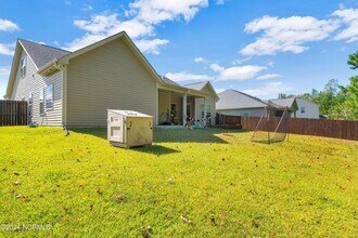 132 Mittams Point Dr in Jacksonville, NC - Building Photo - Building Photo