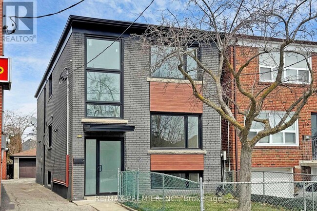 148 Lambton Ave
