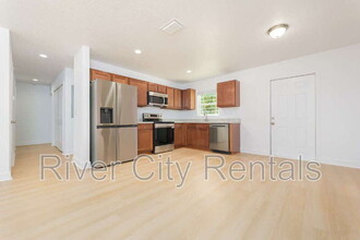 5403 Laredo St in Keystone Heights, FL - Building Photo - Building Photo