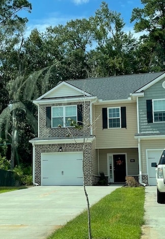 181 Ainsdale Dr in Richmond Hill, GA - Building Photo - Building Photo