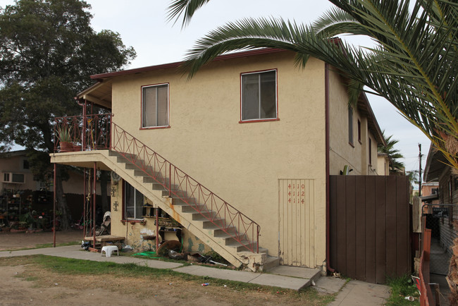 4110-4114 Van Dyke Ave in San Diego, CA - Building Photo - Building Photo