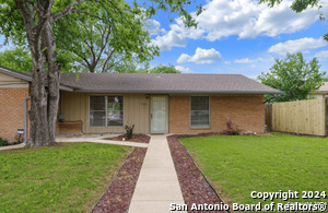 306 E Cheryl Dr in San Antonio, TX - Building Photo