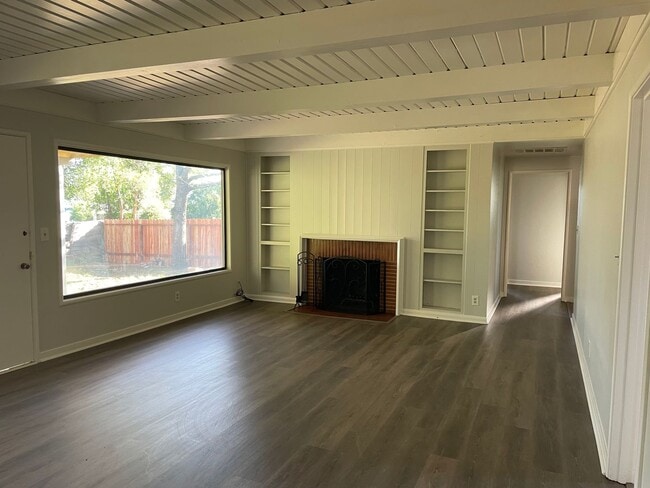 2341 Cortez Ln in Sacramento, CA - Building Photo - Building Photo