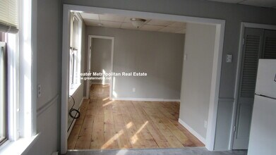 3 Foster Ct, Unit 1 in Boston, MA - Foto de edificio - Building Photo