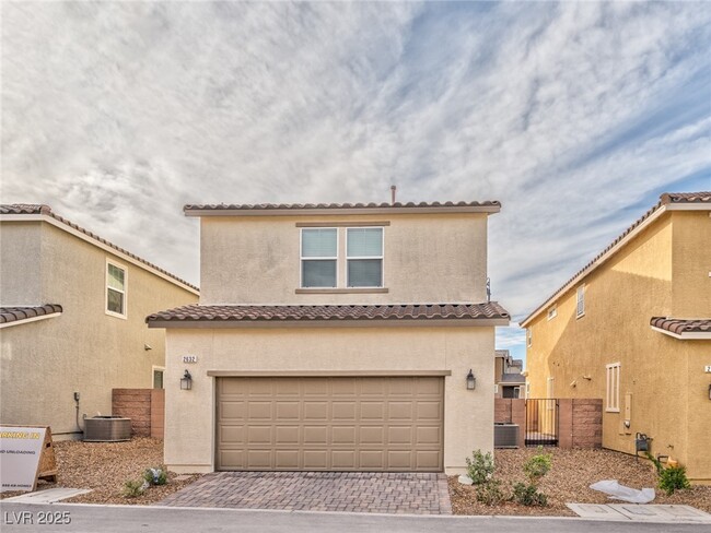 2632 Montesilvano Pl in Henderson, NV - Building Photo - Building Photo